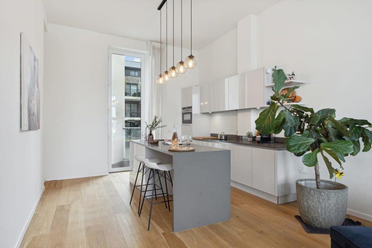 Bright Waterfront Apartment 安特卫普 外观 照片